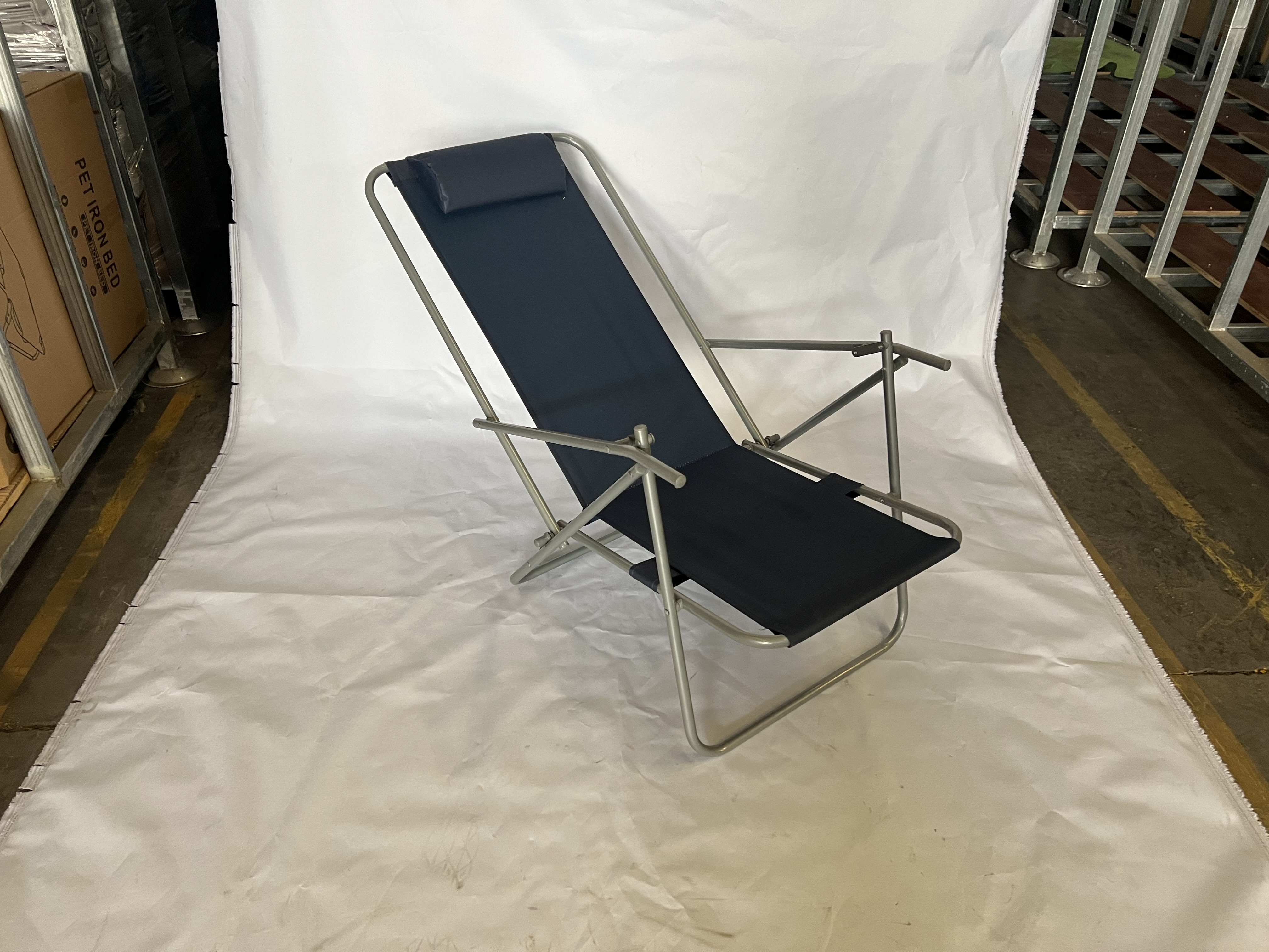 Chaise longue de plage pliable