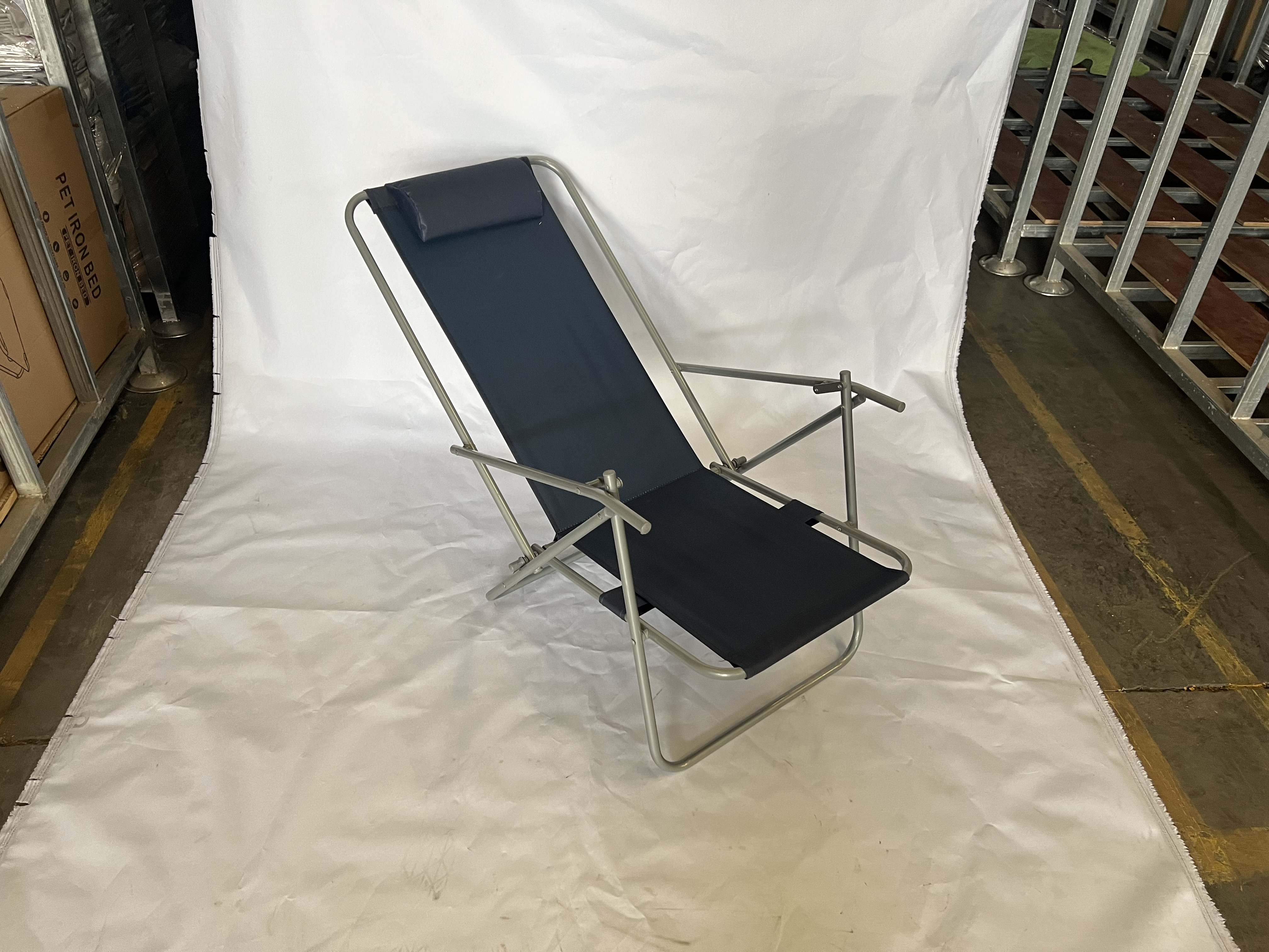 Chaise longue de plage pliable