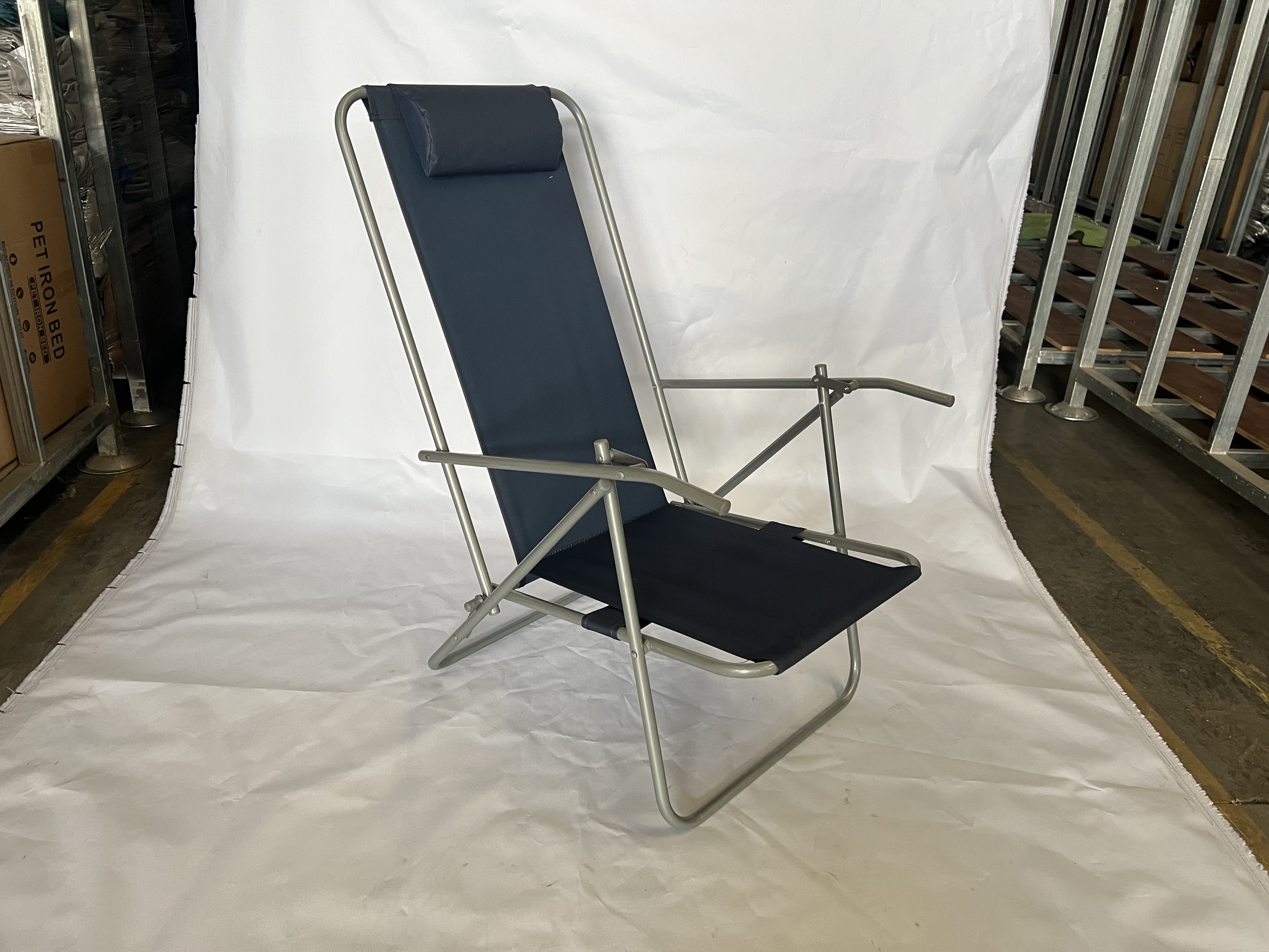 Chaise longue de plage pliable